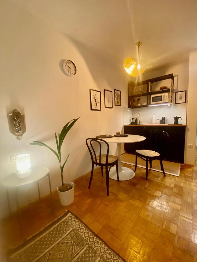 크리크베니카 Modern Couples Coastal Getaway Mm 아파트 외부 사진